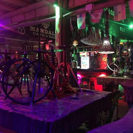 Tiki Bar Hostel 엘라 외부 사진