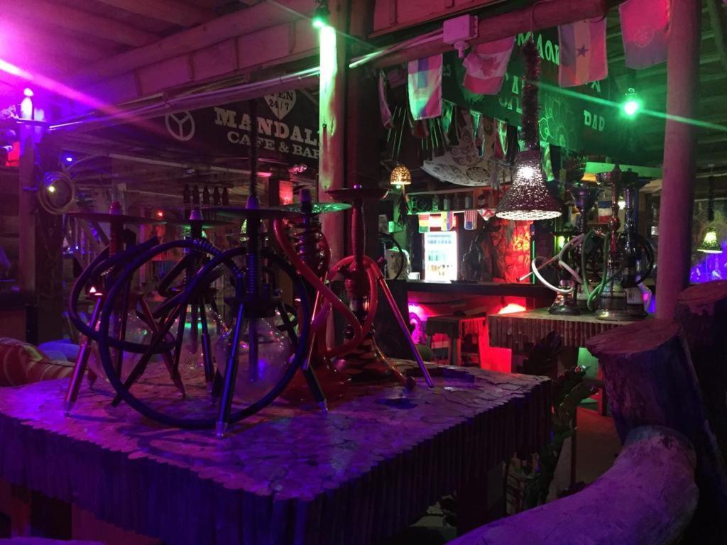 Tiki Bar Hostel 엘라 외부 사진